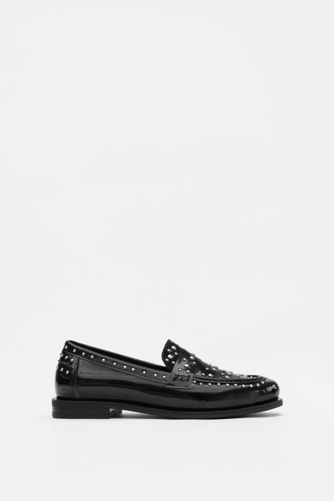 Loafer 2402 - Zımba Detaylı Klasik Kadın Babet