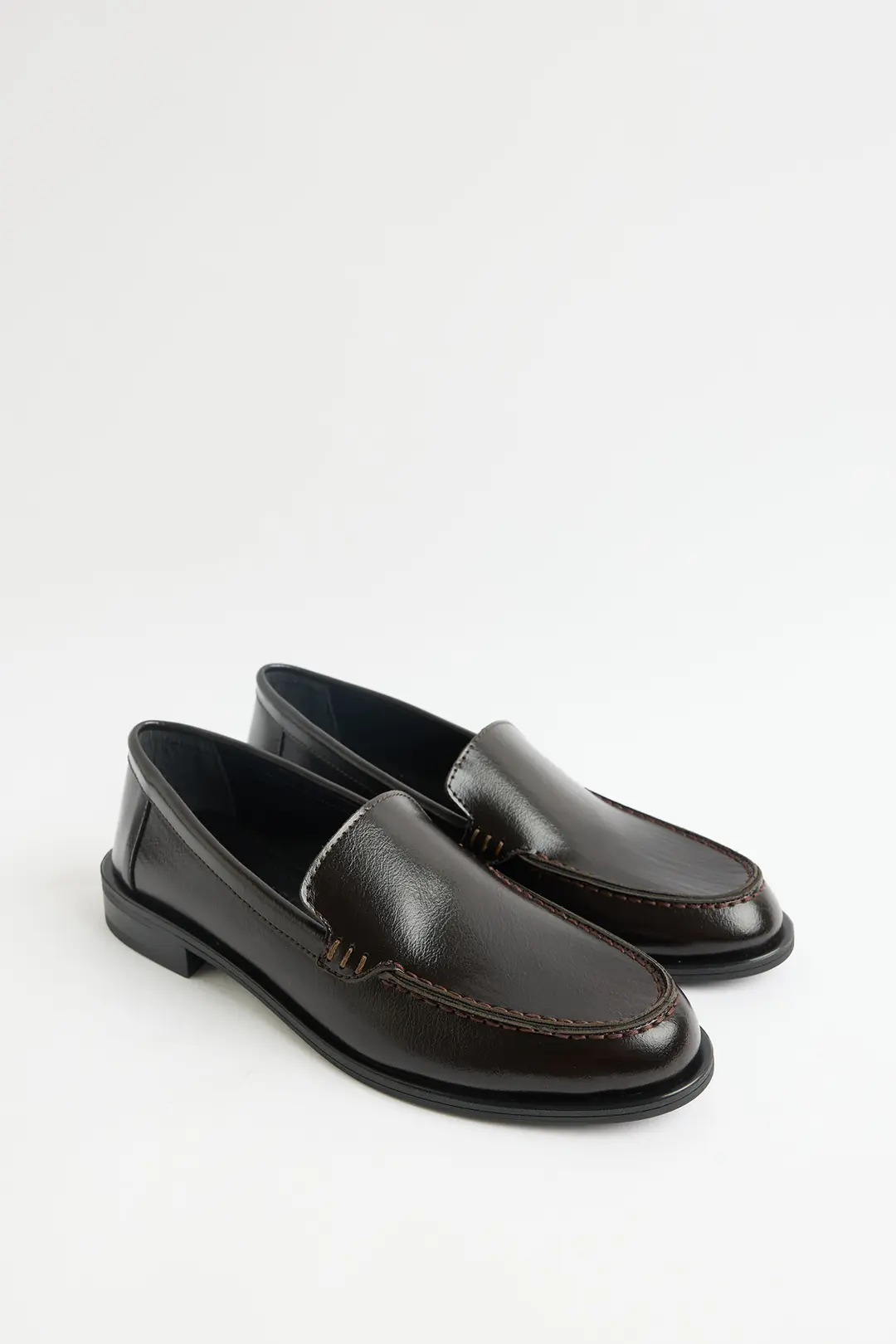 Loafer 2602 - Klasik Deri Görünümlü Kadın Loafer