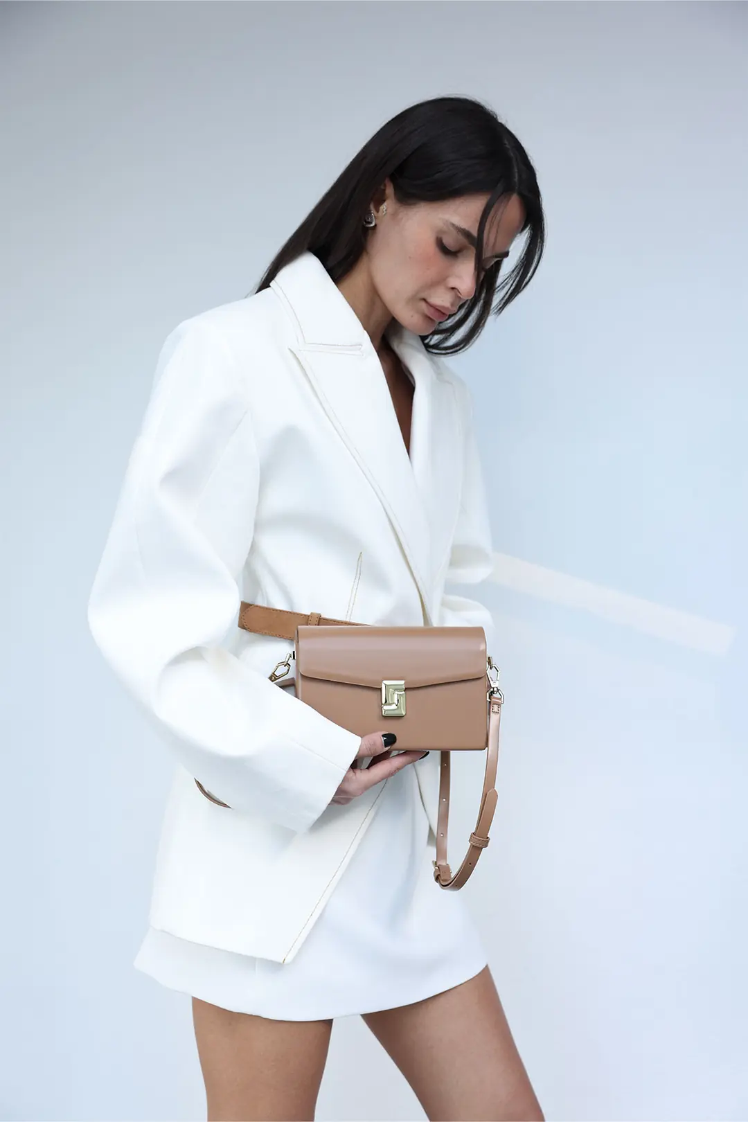 Çanta 2607 - Gold Kilit Detaylı Kadın Çanta - Camel